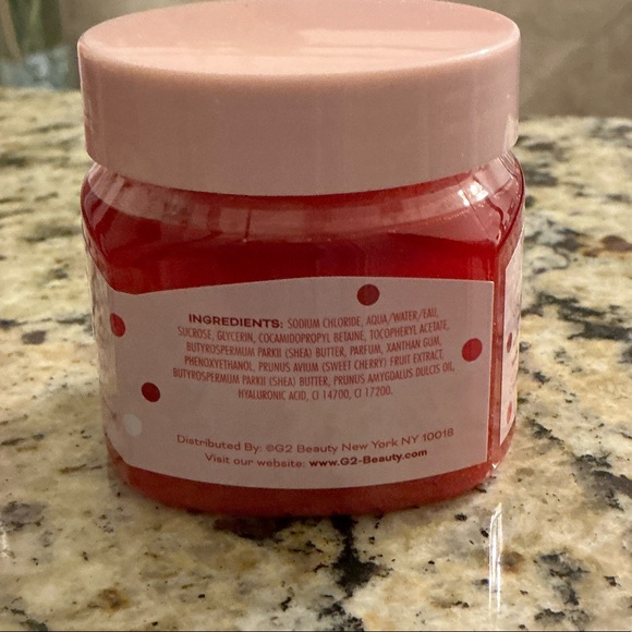 Global Beauty Care Red Velvet Bath Set - Picture 8 of 13